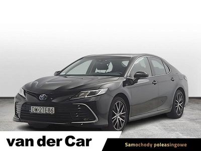 Czarny (metalik) Używany 2022 Toyota Camry Sedan/Limuzyna | 99 750 zł