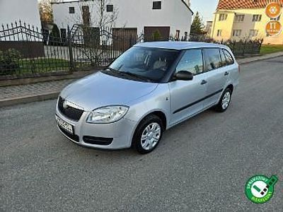 Używany Skoda Fabia 69 KM (50 kW) 2009 Srebrny (metalik) Kombi