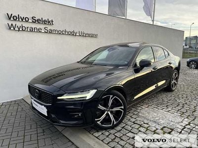 Czarny Używany 2024 Volvo S60 Sedan/Limuzyna | 174 900 zł (Dość drogi)