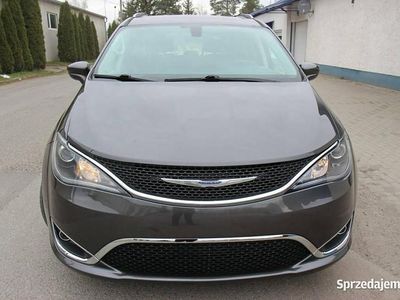 Chrysler Pacifica