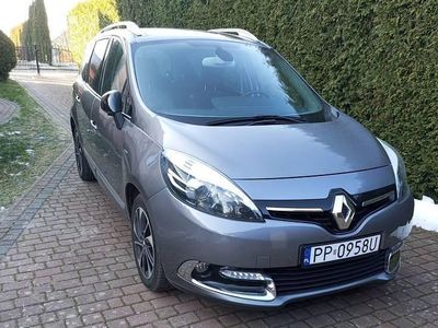 Używany Renault Scénic III 2015 Szary Sedan/Limuzyna