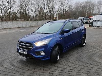 Granatowy Używany 2017 Ford Kuga ST-Line SUV | 69 000 zł (Dość drogi)