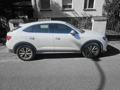 Biały Używany 2021 Audi Q3 SUV | 129 000 zł (Dość drogi)