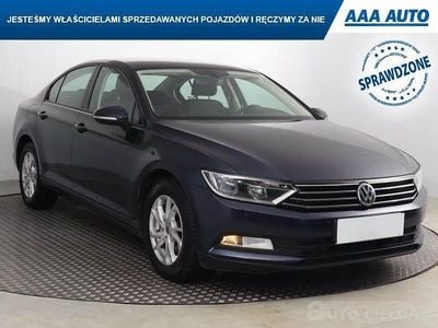 Używany VW Passat 2016 Błękitny
