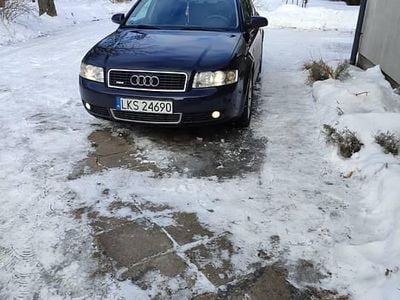 Używany Audi A4 S-Line 2003 Granatowy Sedan/Limuzyna