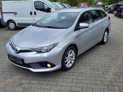 Toyota Auris Hybrid