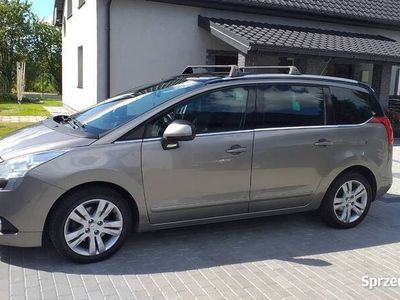 używany Peugeot 5008 