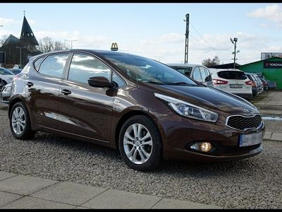 używany Kia Ceed 1.4dm 100KM 2012r. 203 672km