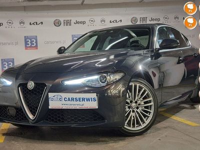 używany Alfa Romeo Giulia 2dm 200KM 2016r. 93 950km