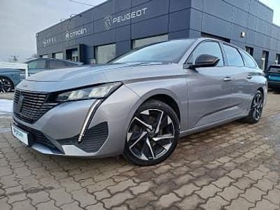 Używany Peugeot 308 Allure 130 KM (95 kW) 2022 Szary