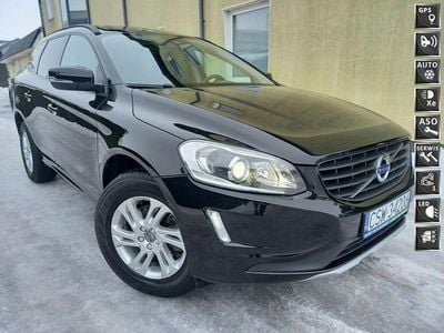 Czarny Używany 2017 Volvo XC60 SUV | 64 900 zł (Super Cena)
