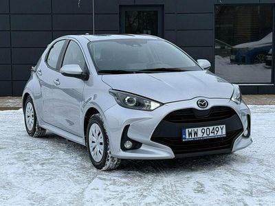 Srebrny (metalik) Używany 2023 Mazda 2 Hatchback | 69 800 zł