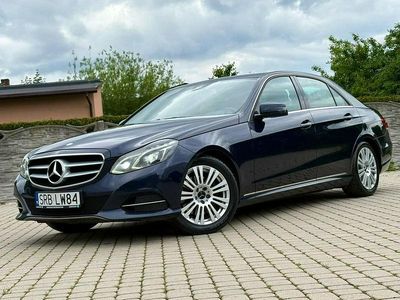 Inny (metalik) Używany 2014 Mercedes E300 Sedan/Limuzyna | 49 999 zł