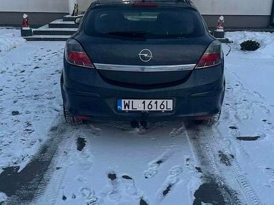 Używany Opel Astra GTC 105 KM (77 kW) 2006