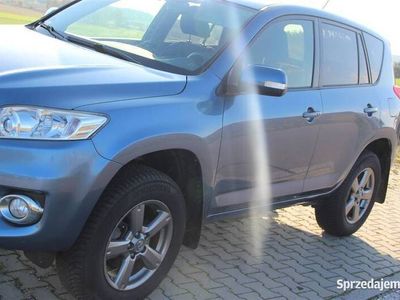 używany Toyota RAV4 