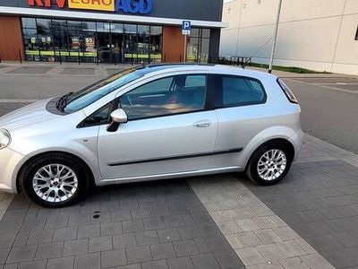 używany Fiat Punto Evo 1.3 Multijet wersja sport szklany dach