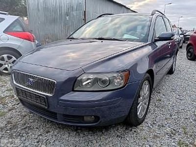 Używany Volvo V50 Kinetic 170 KM (125 kW) 2005 Czarny Kombi