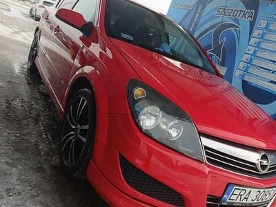 używany Opel Astra hatchback OPC line