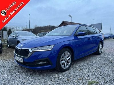 Niebieski (metalik) Używany 2022 Skoda Octavia Kombi | 57 890 zł