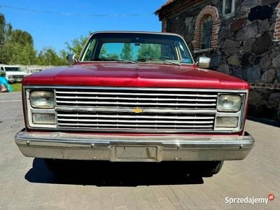 Używany Chevrolet C20 1986 Czerwony Pickup