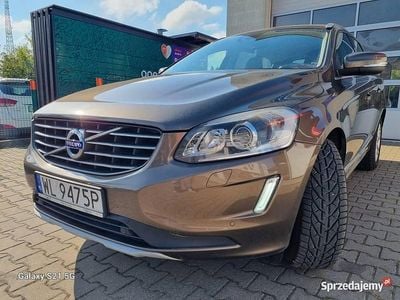 Brązowy Używany 2016 Volvo XC60 SUV | 75 900 zł (Dobra cena)