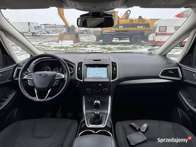 Szary Używany 2017 Ford S-MAX S Minivan | 39 950 zł