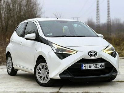 używany Toyota Aygo 1dm 72KM 2020r. 149 000km