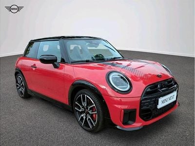 Chili red ii Używany 2024 Mini John Cooper Works Hatchback | 148 900 zł (Uczciwa cena)