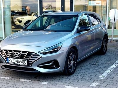 Szary (metalik) Używany 2022 Hyundai i30 Sedan/Limuzyna | 89 900 zł