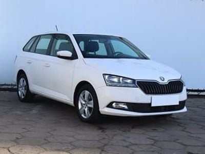 Biały Używany 2019 Skoda Fabia Kombi | 36 999 zł (Uczciwa cena)