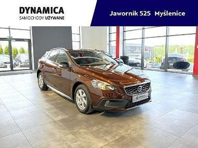 używany Volvo V40 II Cross Country 2.0 T3 152KM M6 2016 r., salon PL, I właściciel