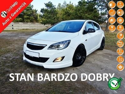 Używany Opel Astra OPC 180 KM (132 kW) 2012 Biały Hatchback