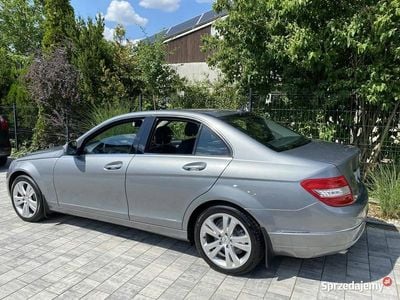 Mercedes C180