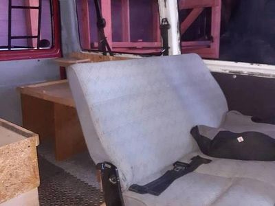 Używany VW Transporter 1993 Bordowy Van