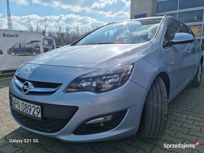 używany Opel Astra LIFT 1.4 TURBO 120 KM nawigacja alu gwarancja
