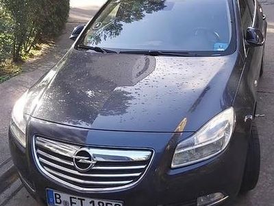 Używany Opel Insignia 130 KM (95 kW) 2011 Grafitowy Kombi