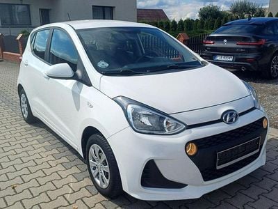 Używany Hyundai i10 67 KM (49 kW) 2017 Biały Hatchback