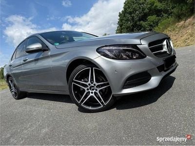 Mercedes C200