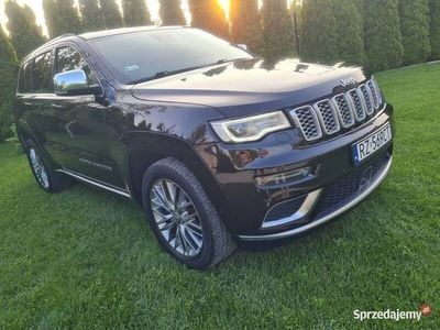 Czarny Używany 2018 Jeep Grand Cherokee Summit SUV | 110 000 zł (Uczciwa cena)