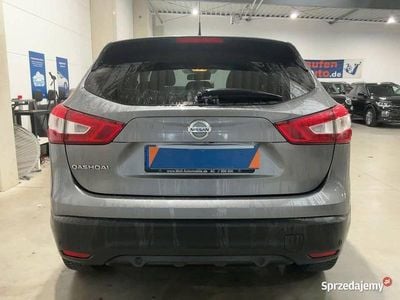 Szary Używany 2016 Nissan Qashqai SUV | 49 999 zł (Uczciwa cena)
