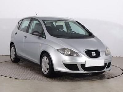 Srebrny Używany 2008 Seat Altea Minivan | 11 999 zł (Uczciwa cena)