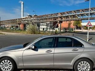 Mercedes C200