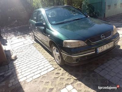 Zielony Używany 2000 Opel Astra Sedan/Limuzyna | 5500 zł