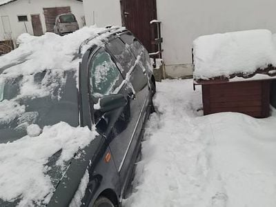 Używany VW Passat 1997 Zielony Kombi