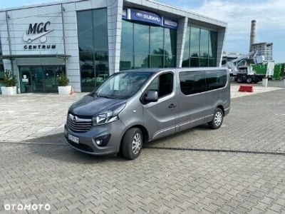 Brązowy Używany 2019 Opel Vivaro Minivan | 98 399 zł