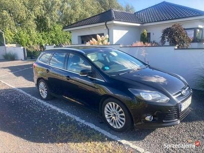 Czarny Używany 2011 Ford Focus Kombi | 17 500 zł (Dość drogi)