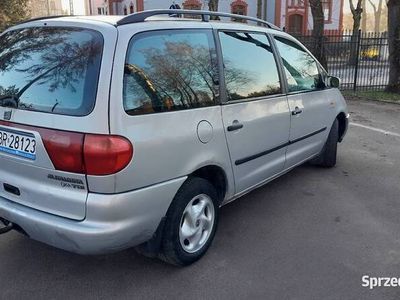 używany Seat Alhambra 1.9tdi 110 ps