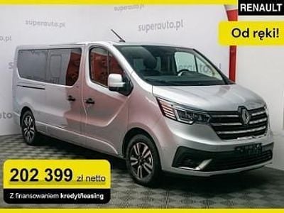 Srebrny Nowe 2025 Renault Trafic Minivan | 248 951 zł