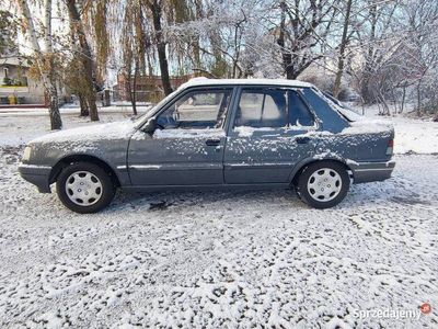 używany Peugeot 309 1.9 benzyna automatic