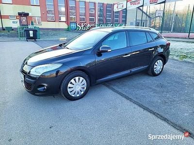 Używany Renault Mégane GrandTour 2010 Czarny Kombi